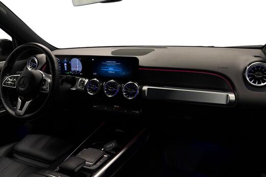 Mercedes-Benz EQB vaihtoauto
