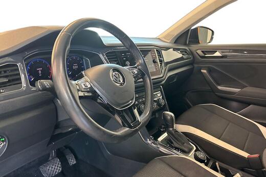 Volkswagen T-Roc vaihtoauto