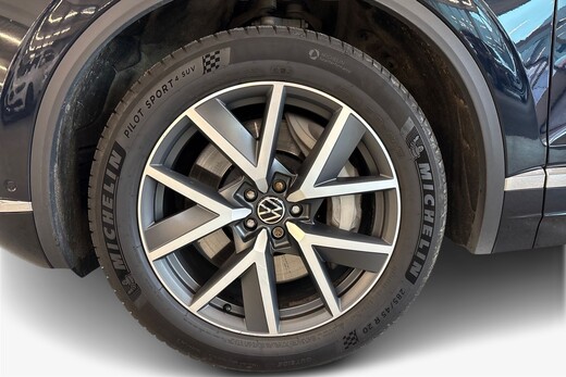 Volkswagen Touareg vaihtoauto