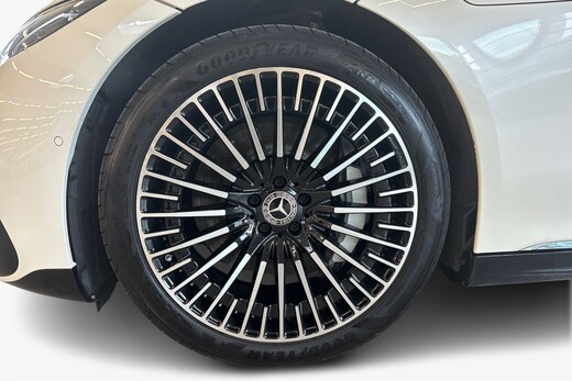 Mercedes-Benz EQS vaihtoauto