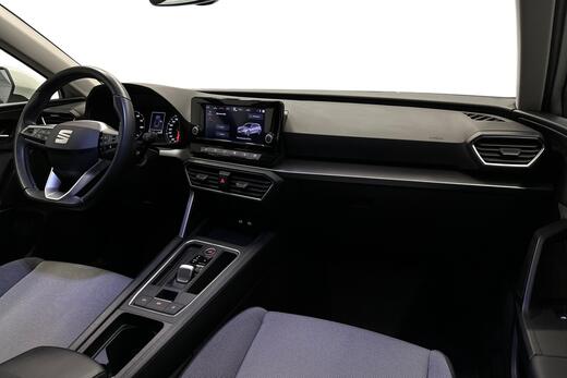SEAT Leon Sportstourer vaihtoauto