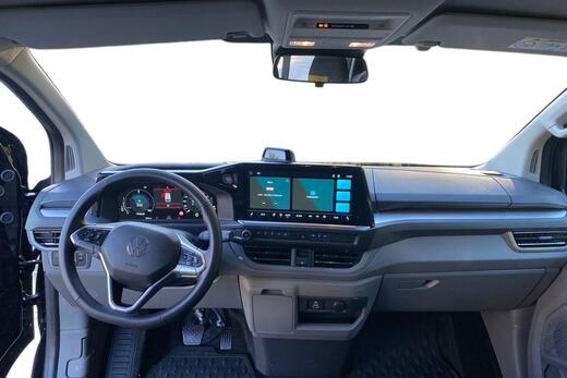 Volkswagen Caravelle vaihtoauto