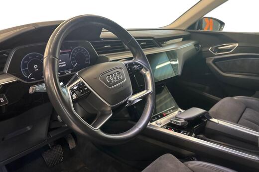 Audi e-tron vaihtoauto