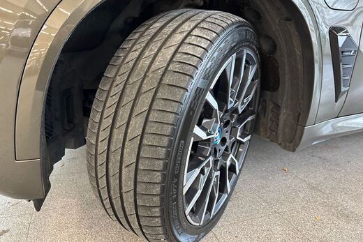 BMW X5 vaihtoauto