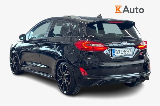 Ford Fiesta vaihtoauto
