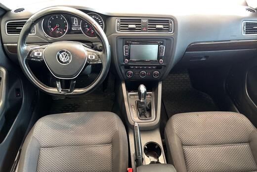 Volkswagen Jetta vaihtoauto