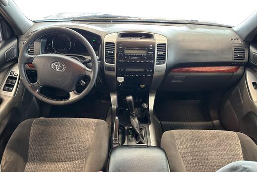 Toyota Land Cruiser vaihtoauto