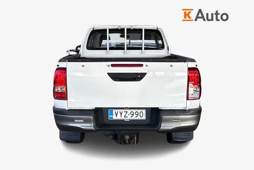 Toyota Hilux vaihtoauto
