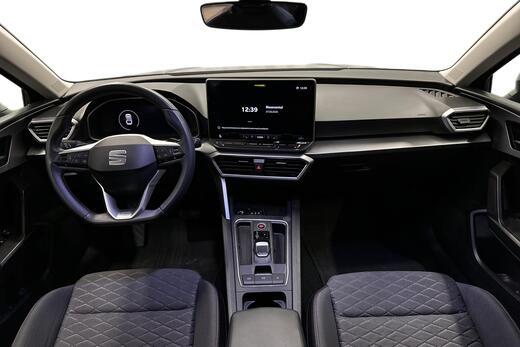 SEAT Leon Sportstourer vaihtoauto