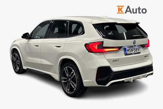 BMW iX1 vaihtoauto