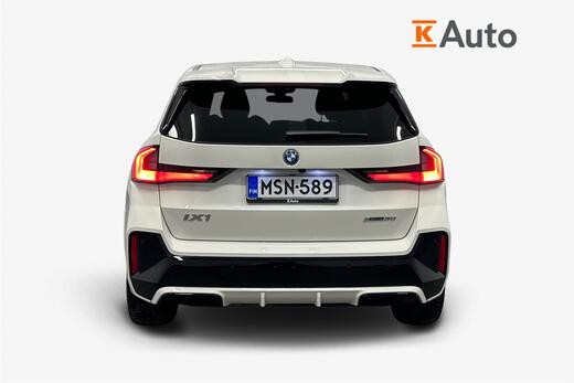 BMW iX1 vaihtoauto
