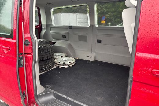 Volkswagen Caravelle vaihtoauto