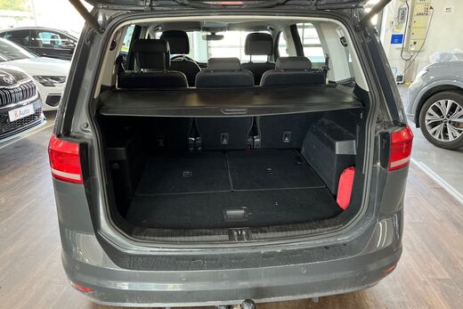 Volkswagen Touran vaihtoauto