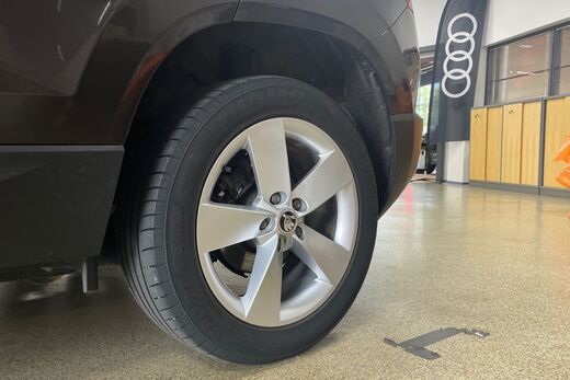Skoda Karoq vaihtoauto