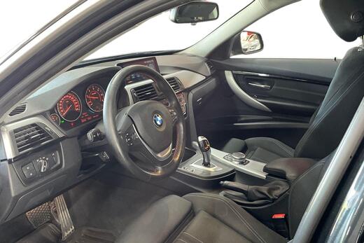 BMW 320 vaihtoauto