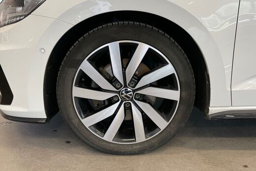 Volkswagen Touran vaihtoauto