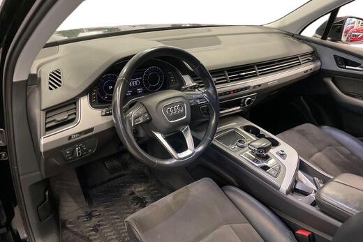 Audi Q7 vaihtoauto