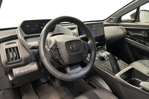 Toyota bZ4X vaihtoauto