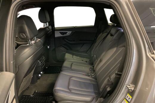 Audi Q7 vaihtoauto