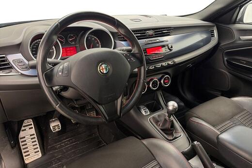 Alfa Romeo Giulietta vaihtoauto
