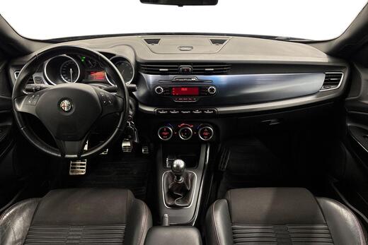 Alfa Romeo Giulietta vaihtoauto