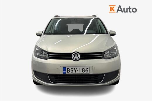 Volkswagen Touran vaihtoauto