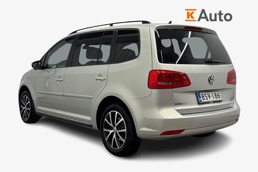 Volkswagen Touran vaihtoauto