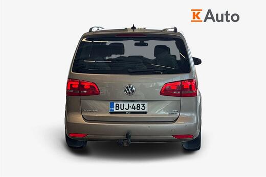 Volkswagen Touran vaihtoauto