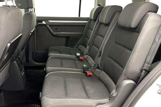Volkswagen Touran vaihtoauto