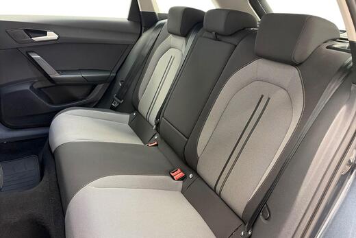 SEAT Leon Sportstourer vaihtoauto