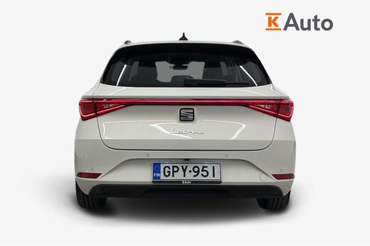 SEAT Leon Sportstourer vaihtoauto