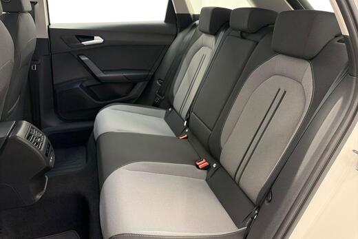 SEAT Leon Sportstourer vaihtoauto