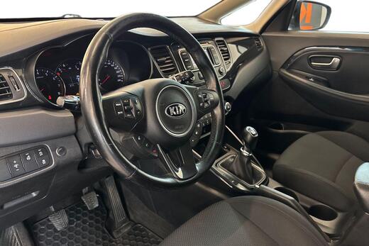 Kia Carens vaihtoauto