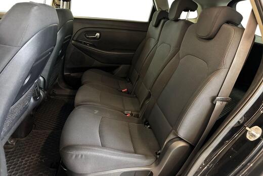 Kia Carens vaihtoauto
