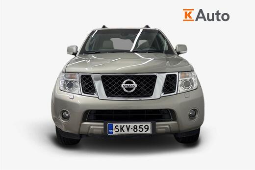 Nissan Pathfinder vaihtoauto