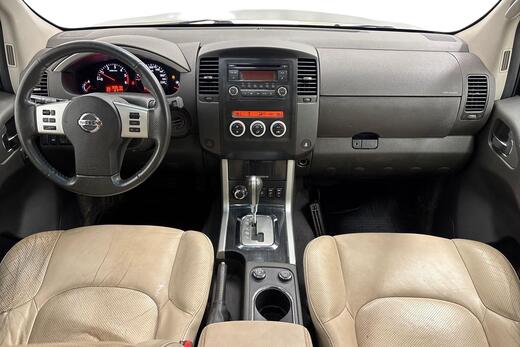 Nissan Pathfinder vaihtoauto