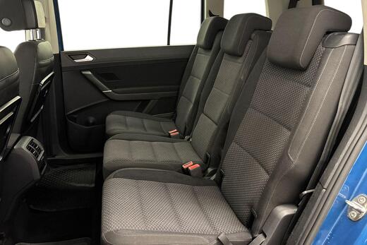 Volkswagen Touran vaihtoauto