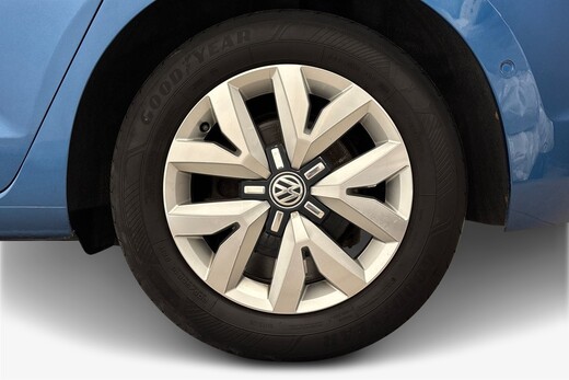 Volkswagen Touran vaihtoauto