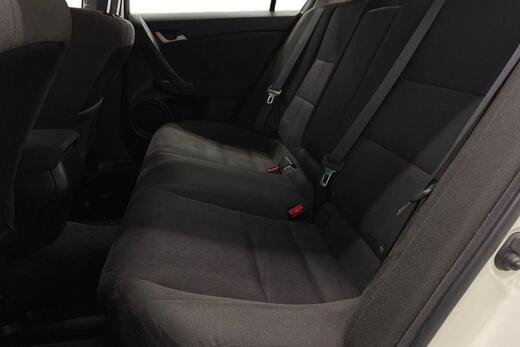 Honda Accord vaihtoauto