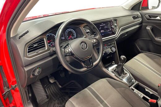 Volkswagen T-Roc vaihtoauto