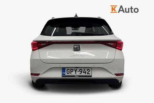 SEAT Leon Sportstourer vaihtoauto