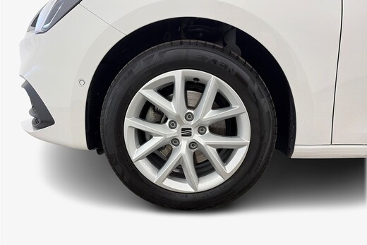 SEAT Leon Sportstourer vaihtoauto