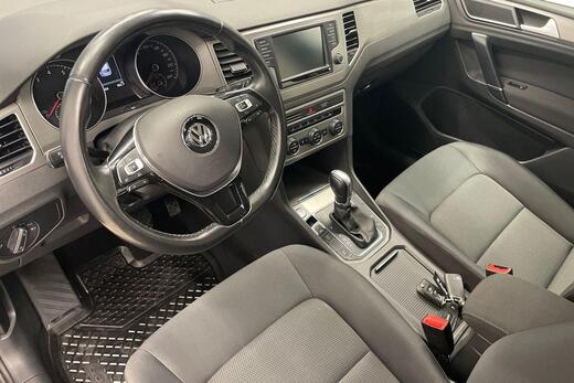 Volkswagen Golf Sportsvan vaihtoauto