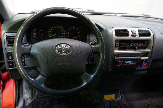 Toyota Hiace vaihtoauto