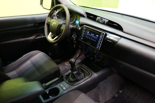 Toyota Hilux vaihtoauto