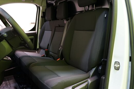 Opel Vivaro vaihtoauto