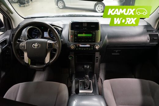 Toyota Land Cruiser vaihtoauto