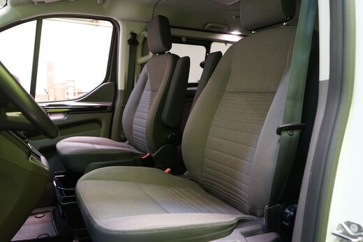Ford Tourneo Custom vaihtoauto