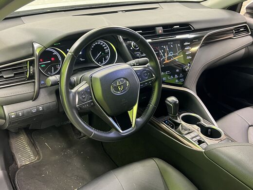 Toyota Camry vaihtoauto
