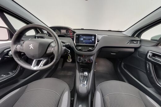 Peugeot 208 vaihtoauto